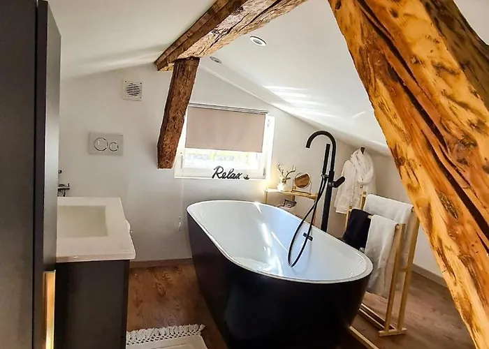 Charmantes - Le Mazot Apartment *