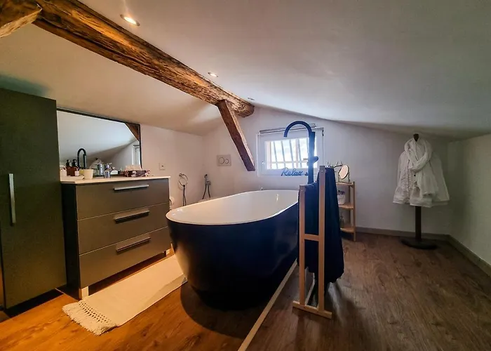 Charmantes - Le Mazot * 오브로나즈